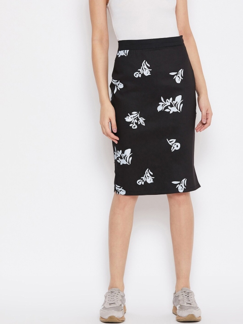 

Rider Republic Women Black Printed Pencil Skirt