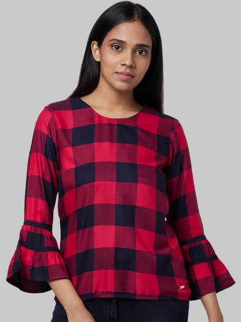 

Park Avenue Woman Red Checked Top