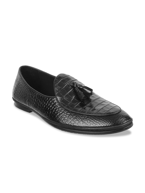 

Ustraa black