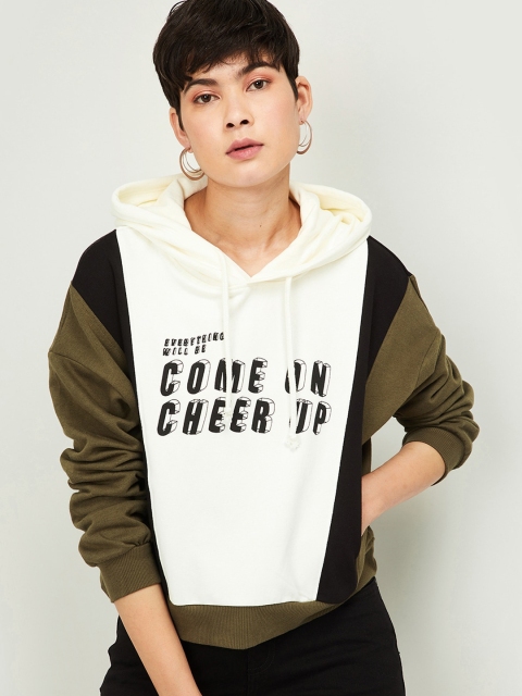 

Ginger by Lifestyle Women Beige Printed Sweatshirt