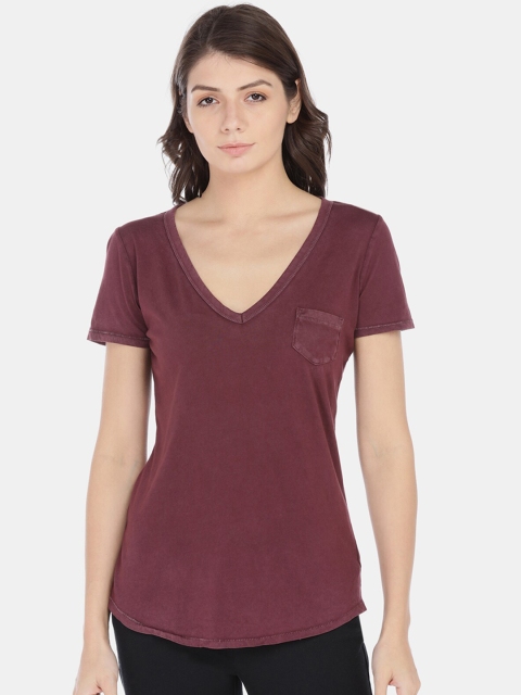 

GAP Women Red Solid V-Neck Tee