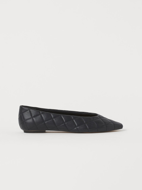 

H&M Women Black Textured Quilted Ballet Pumps