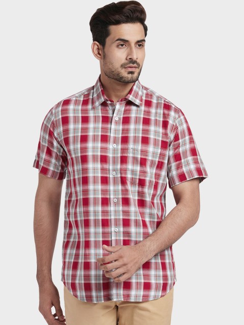 

ColorPlus Men Red Tailored Fit Checked Casual Shirt