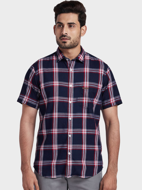

ColorPlus Men Red & Navy Blue Tailored Fit Checked Casual Shirt