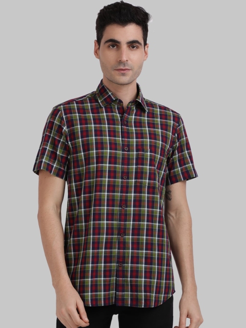 

ColorPlus Men Maroon & Green Tailored Fit Checked Casual Shirt