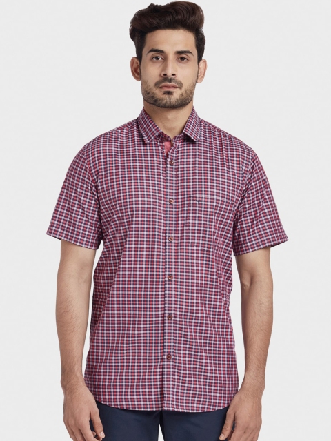 

ColorPlus Men Red & Off-White Tailored Fit Checked Casual Shirt