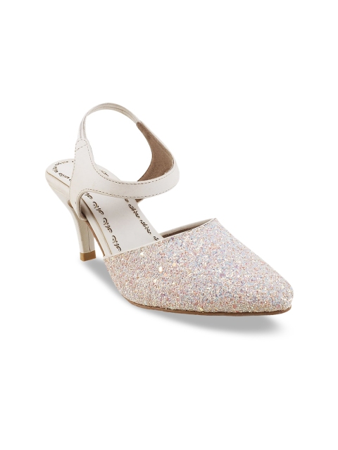 

Metro Women White Textured Pumps