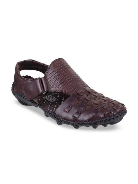 

DAVINCHI Men Brown Sandals