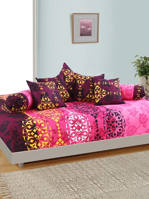 

Salona Bichona Set Of 8 Purple & Pink Printed 120TC Diwan