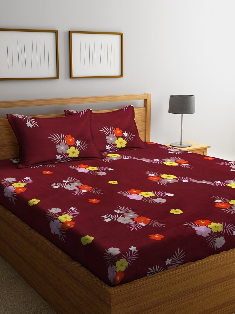 

Neudis Maroon & orange Double King Bedsheet With 2 Pillow Covers