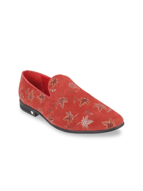 

DAVINCHI Men Maroon Slip-On Sneakers