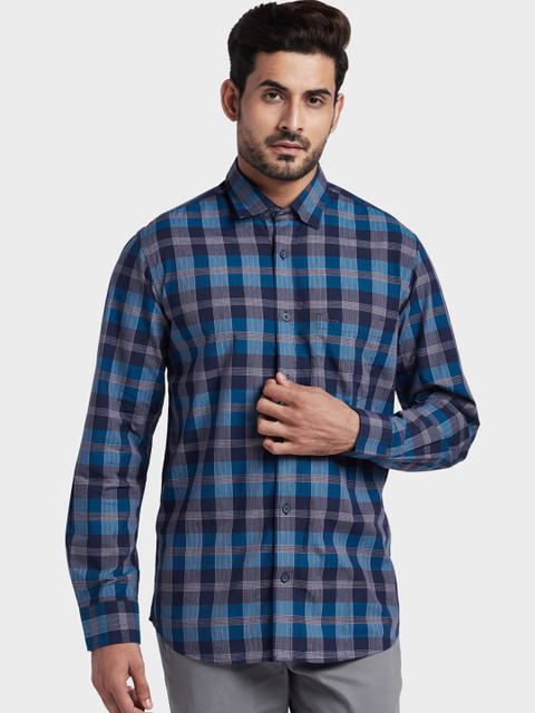 

ColorPlus Men Blue Tailored Fit Checked Casual Shirt