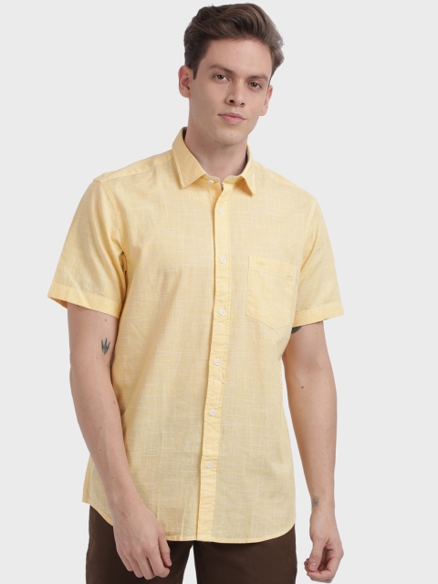 

ColorPlus Men Yellow Tailored Fit Solid Casual Shirt