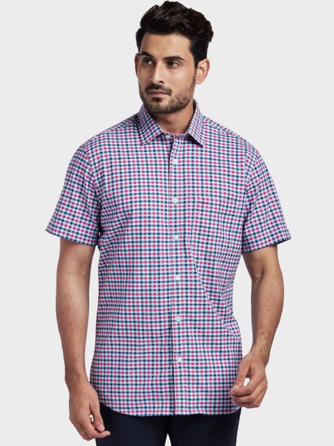 

ColorPlus Men Pink & Blue Tailored Fit Checked Casual Shirt