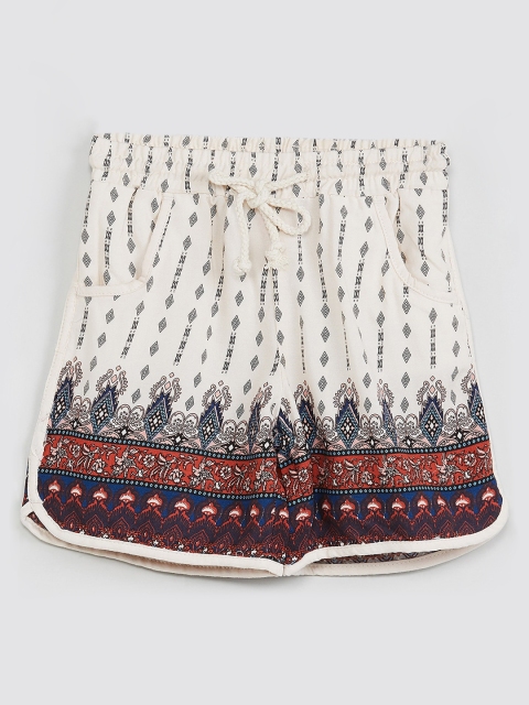 

max Girls Beige & Maroon Printed Regular Shorts