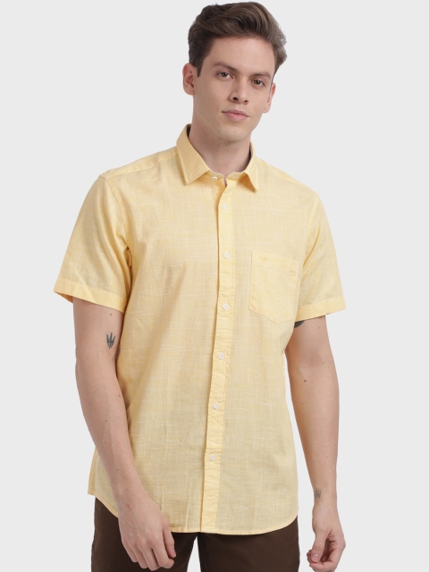 

ColorPlus Men Yellow Tailored Fit Solid Casual Shirt