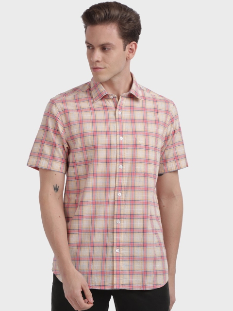 

ColorPlus Men Red & Cream-Coloured Tailored Fit Checked Casual Shirt
