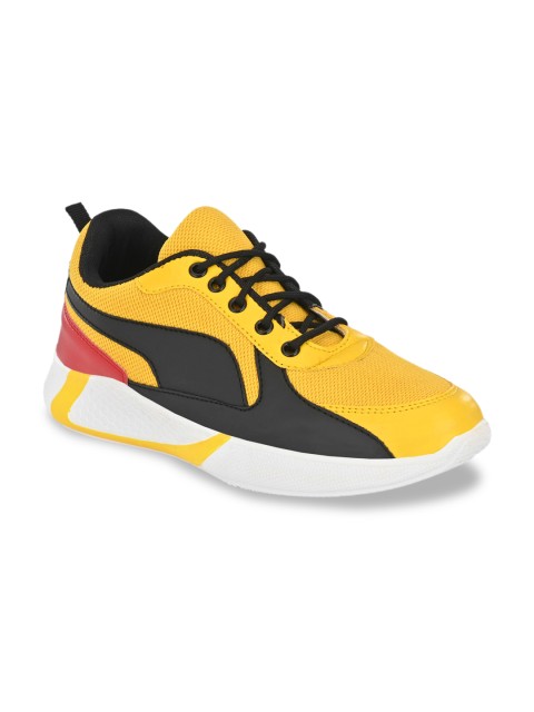 

BUCIK Men Yellow Sneakers