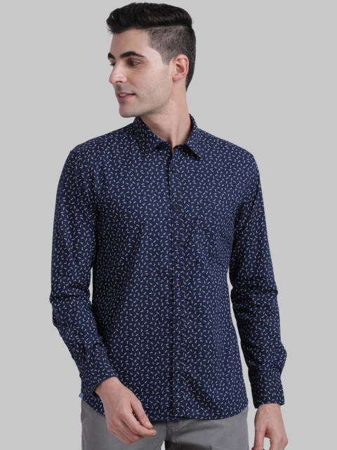 

Parx Men Blue Slim Fit Printed Casual Shirt