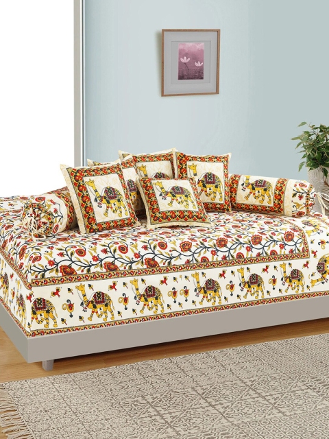

Salona Bichona Set Of 8 Off-White & Red Cotton Printed Diwan
