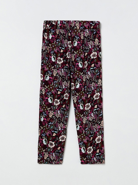 

max Girls Black & Pink Floral Printed Regular Trousers