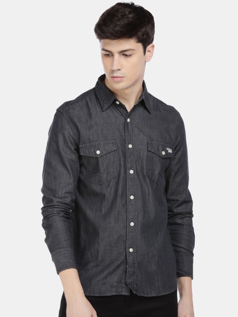 

Aeropostale Men Black Regular Fit Solid Casual Shirt