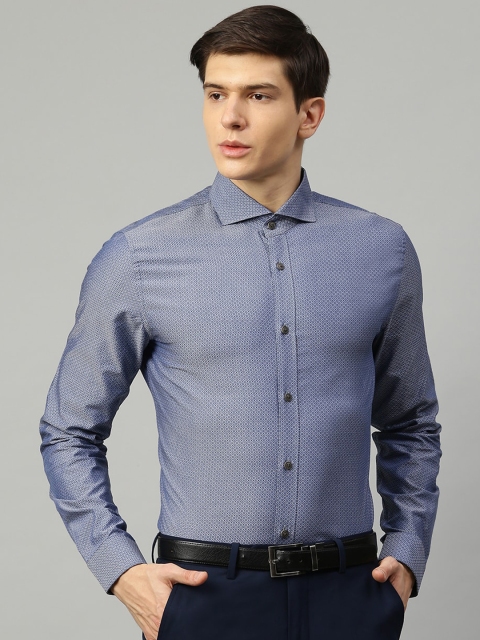 

Matinique Men Blue Regular Fit Printed Casual Shirt
