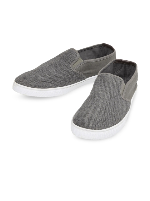 

max Men Grey Slip-On Sneakers