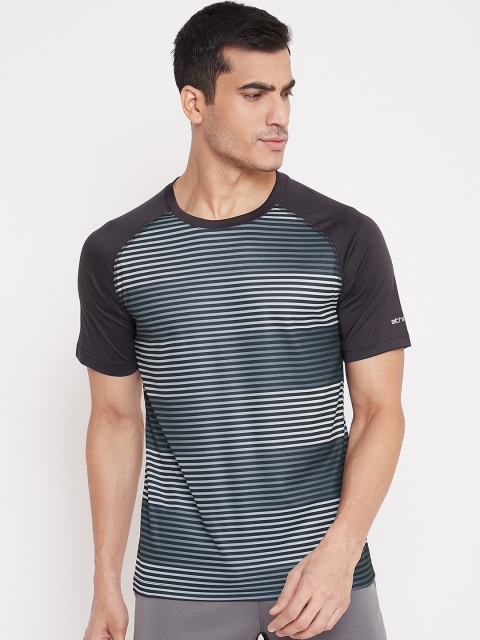 

Athleto Men Black & White Striped Active Quick Dry T-shirt