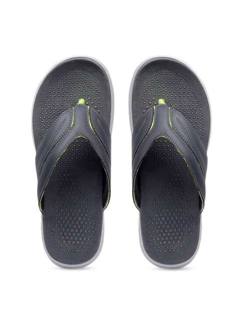 

bacca bucci Men Grey Solid Flip-Flops