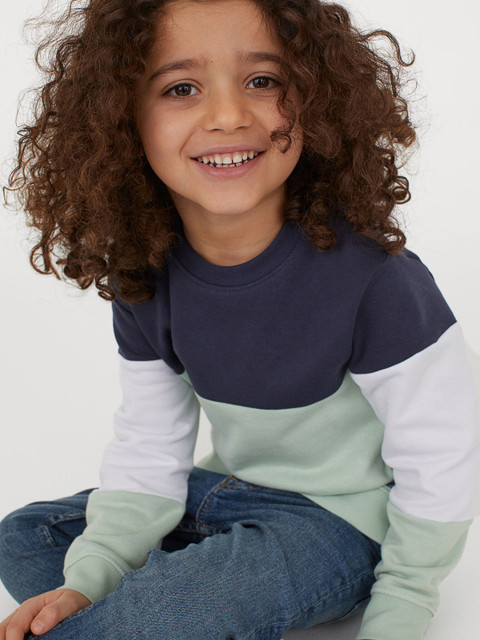 

H&M Boys Navy Blue & Green Block-Coloured Sweatshirt