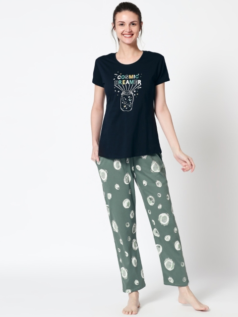 

Zeyo Women Black & Green Printed Night Suit