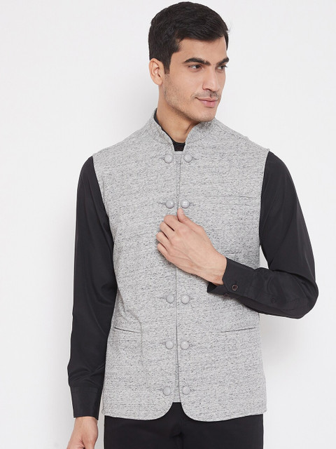 

Hypernation Men Grey Woven Design Pure Cotton Waistcoat