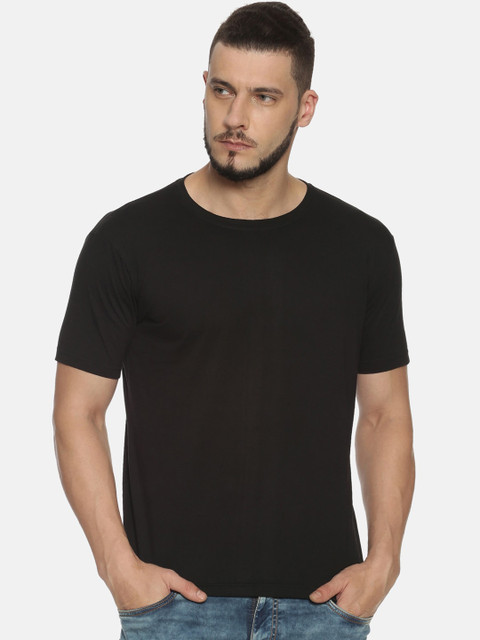 

IVOC Men Black Solid Round Neck T-shirt