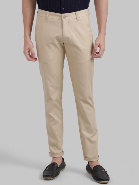 

Parx Men Khaki Tapered Fit Solid Regular Trousers