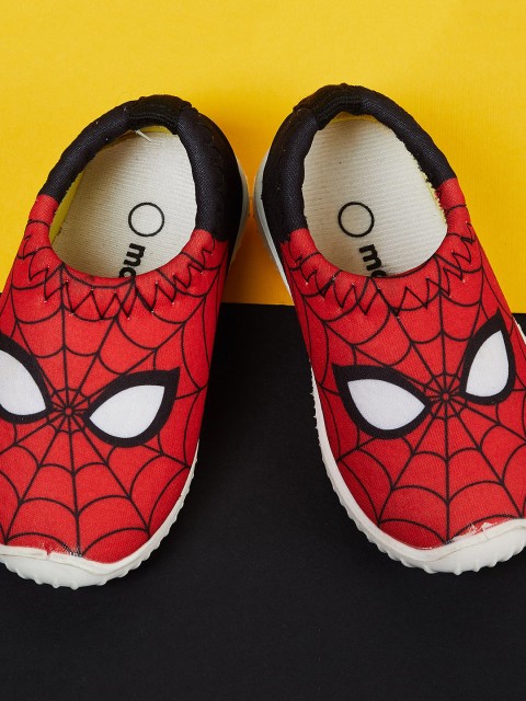 

max Boys Red Slip-On Sneakers