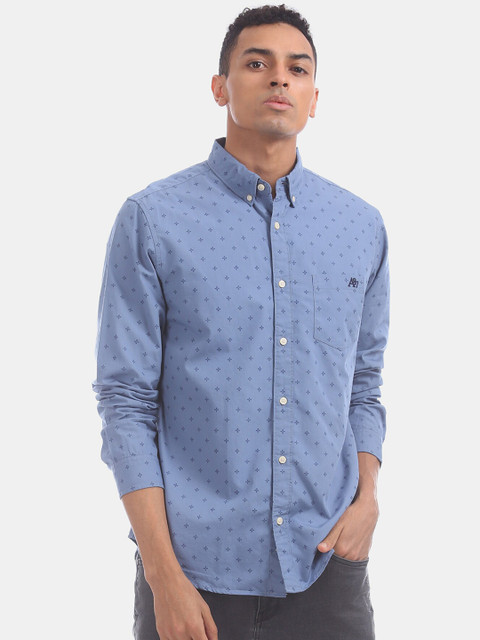 

Aeropostale Men Blue Regular Fit Printed Casual Shirt