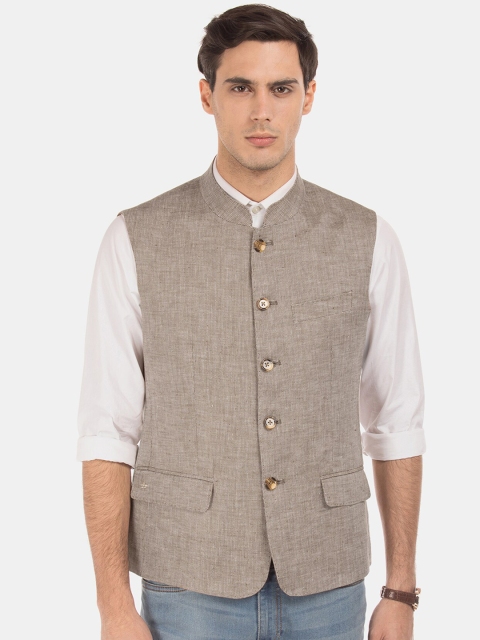 

Arrow Men Beige Solid Nehru Jacket, Khaki