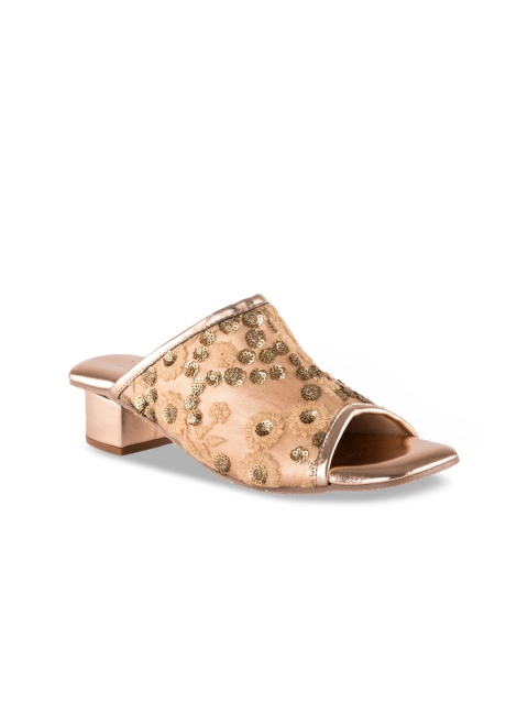 

Kraft Cellar Women Gold-Toned Embellished Sandals