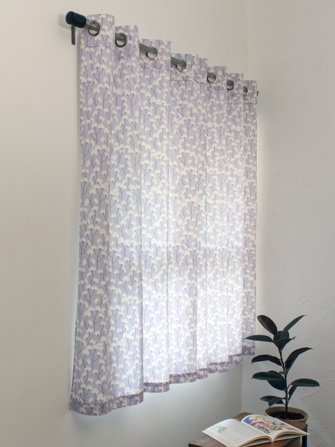 

House This Lavender & White Floral Single Cotton Window Curtain