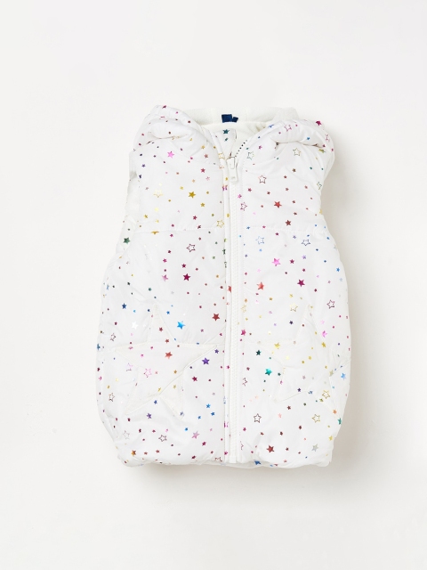 

Juniors by Lifestyle Girls White Printed Padded Jacket