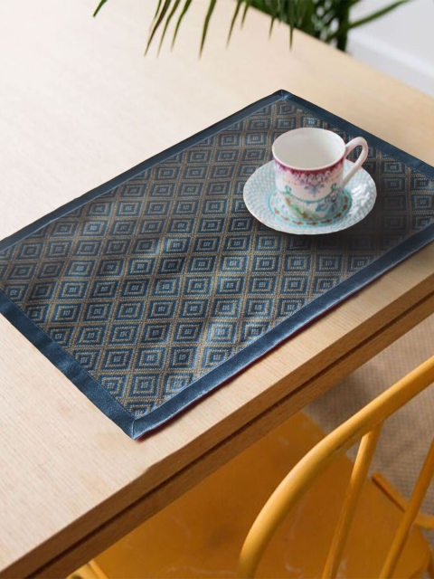 

Lushomes Set of 6 Navy Blue Woven Design Table Placemats