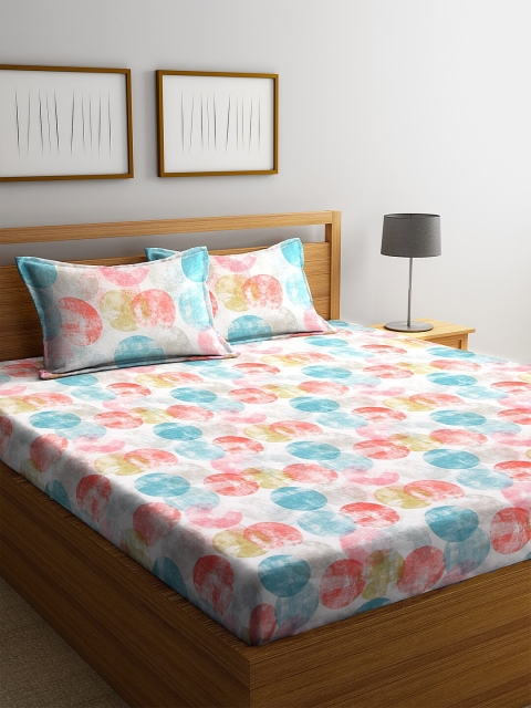 

BOMBAY DYEING Beige & Blue Printed 180 TC Double King Bedsheet With 2 Pillow Covers