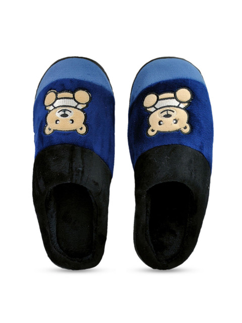 

Pampy Angel Men Blue & Black Printed Room Slippers