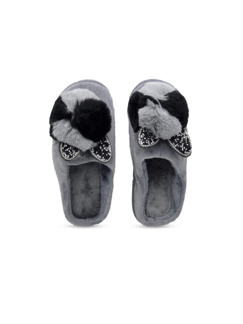

Pampy Angel Women Grey & Black Embellished 4Div Fur Room Slippers