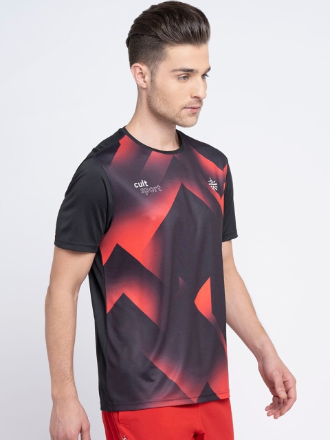 

Cultsport Men Black & Red Printed Training T-shirt
