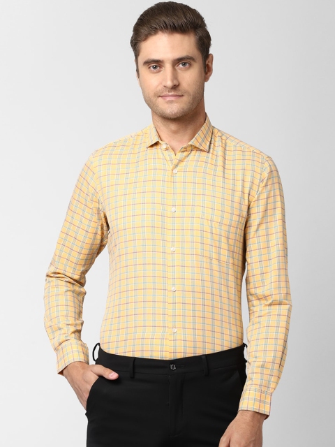 

Peter England Men Yellow & Blue Regular Fit Checked Casual Shirt
