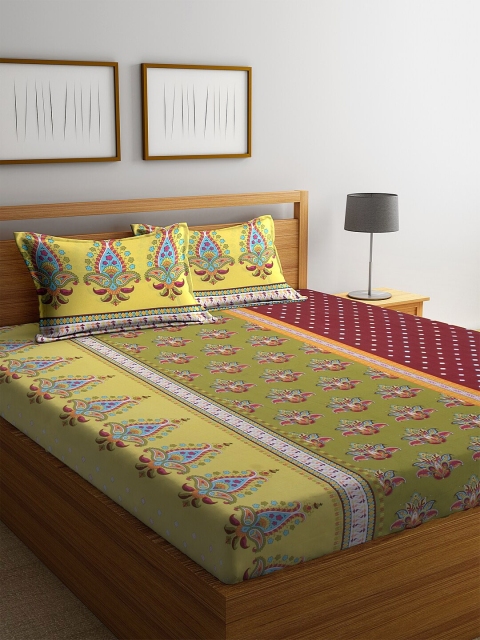 

BOMBAY DYEING Yellow Printed 104 TC Cotton 1 Double Queen Bedsheet With 2 Pillow Covers