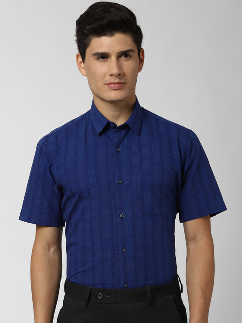 

Peter England Men Navy Blue & White Regular Fit Checked Casual Shirt