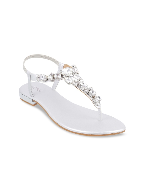 

Metro Women Silver-Toned Solid T-Strap Flats